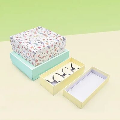 Quality 350gsm Kraft Paper Gift Bags Box Packaging ODM For Presentation factory