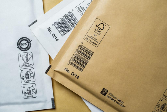 Kualitas Kraft Paper Padded Recyclable Shipping Bags Mailer For E Commerce ODM pabrik